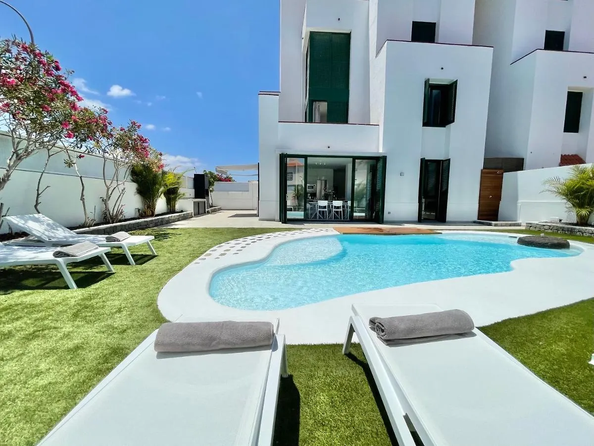 Taucho - Private, Heatable Pool, Bbq, 4 Bedrooms - Vivienda Vacacional Puerto de Santiago Nyaraló