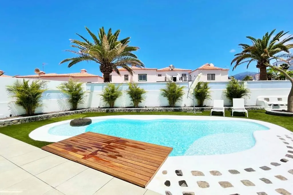 펜션 Taucho - Private, Heatable Pool, Bbq, 4 Bedrooms - Vivienda Vacacional 푸에르토 데 산티아고