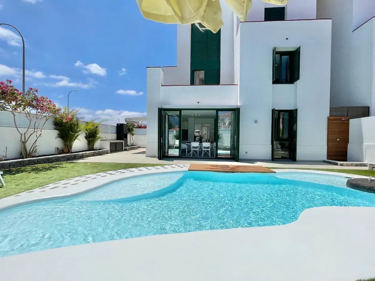 Taucho - Private, Heatable Pool, Bbq, 4 Bedrooms - Vivienda Vacacional Puerto de Santiago  Hébergement de vacances